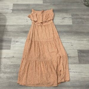 AE STRAPLESS MIDI SUNDRESS